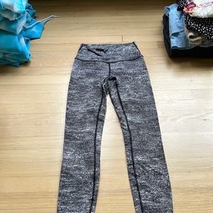 Lulu lemon leggings